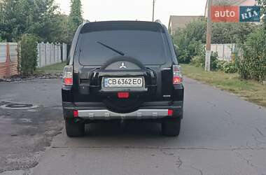 Внедорожник / Кроссовер Mitsubishi Pajero Wagon 2008 в 