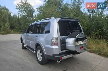 Mitsubishi Pajero Wagon 2008