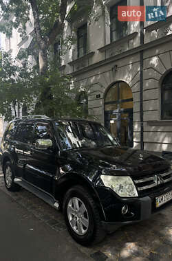 Mitsubishi Pajero Wagon 2008