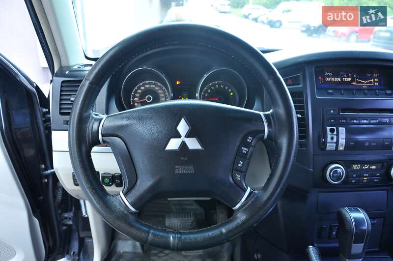 Внедорожник / Кроссовер Mitsubishi Pajero Wagon 2007 в Львове