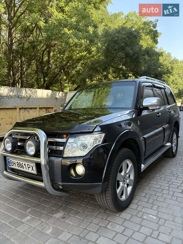 Внедорожник / Кроссовер Mitsubishi Pajero Wagon 2007 в Одессе