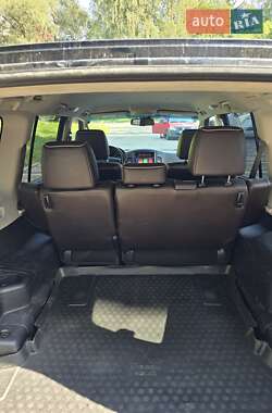 Внедорожник / Кроссовер Mitsubishi Pajero Wagon 2011 в 