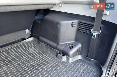 Внедорожник / Кроссовер Mitsubishi Pajero Wagon 2011 в 