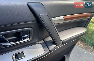 Внедорожник / Кроссовер Mitsubishi Pajero Wagon 2011 в 