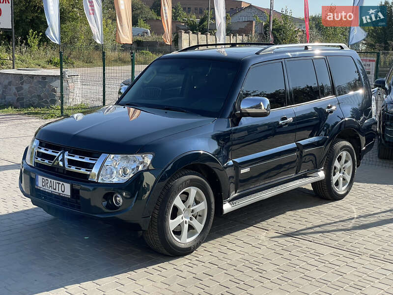 Позашляховик / Кросовер Mitsubishi Pajero Wagon 2014 в Бердичеві фото 2 Позашляховик / Кросовер Mitsubishi Pajero Wagon 2014 в Бердичеві