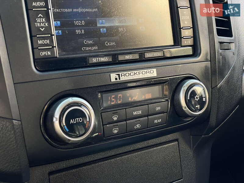 Позашляховик / Кросовер Mitsubishi Pajero Wagon 2014 в Бердичеві фото 52 Позашляховик / Кросовер Mitsubishi Pajero Wagon 2014 в Бердичеві