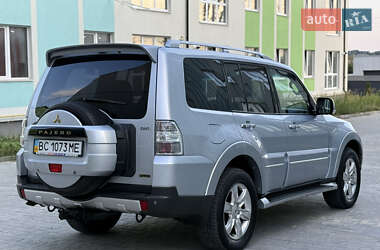 Внедорожник / Кроссовер Mitsubishi Pajero Wagon 2008 в 
