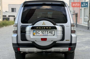 Внедорожник / Кроссовер Mitsubishi Pajero Wagon 2008 в 