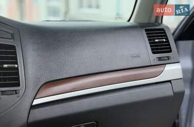 Внедорожник / Кроссовер Mitsubishi Pajero Wagon 2008 в 