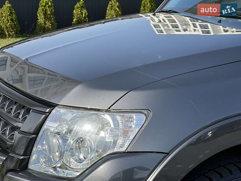 Внедорожник / Кроссовер Mitsubishi Pajero Wagon 2017 в Ужгороде