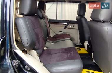 Внедорожник / Кроссовер Mitsubishi Pajero Wagon 2008 в 