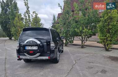 Внедорожник / Кроссовер Mitsubishi Pajero Wagon 2008 в 