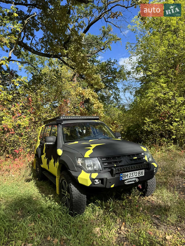 Внедорожник / Кроссовер Mitsubishi Pajero Wagon 2010 в Черкассах