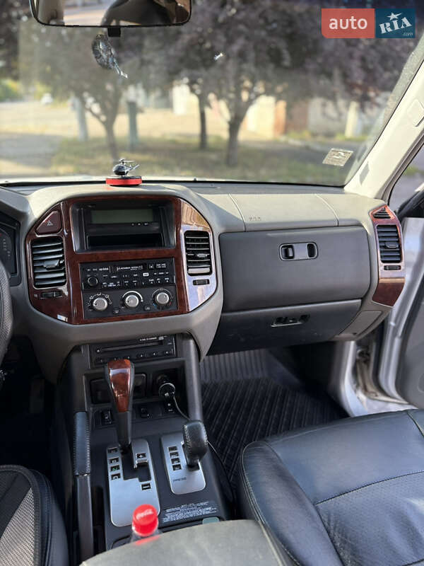 Внедорожник / Кроссовер Mitsubishi Pajero Wagon 2004 в Славянске