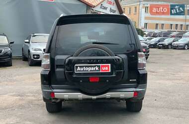 Внедорожник / Кроссовер Mitsubishi Pajero Wagon 2008 в 