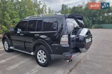Внедорожник / Кроссовер Mitsubishi Pajero Wagon 2008 в 
