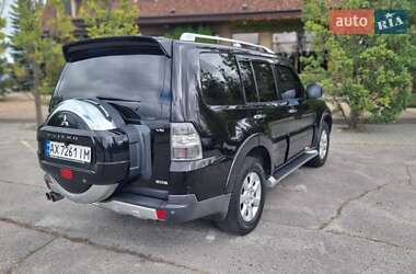 Внедорожник / Кроссовер Mitsubishi Pajero Wagon 2008 в 