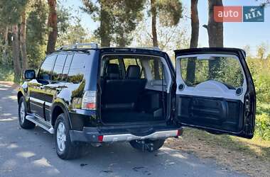 Внедорожник / Кроссовер Mitsubishi Pajero Wagon 2008 в 