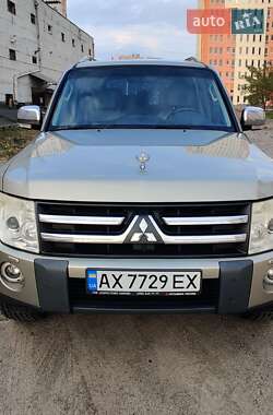 Внедорожник / Кроссовер Mitsubishi Pajero Wagon 2008 в Харькове