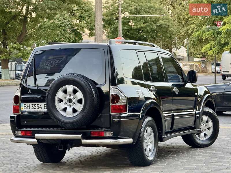 Внедорожник / Кроссовер Mitsubishi Pajero Wagon 2005 в Одессе