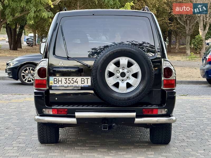 Внедорожник / Кроссовер Mitsubishi Pajero Wagon 2005 в Одессе