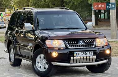 Внедорожник / Кроссовер Mitsubishi Pajero Wagon 2005 в 