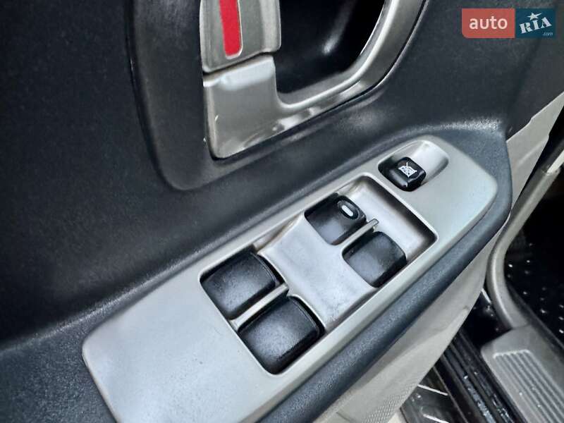 Внедорожник / Кроссовер Mitsubishi Pajero Wagon 2005 в Одессе