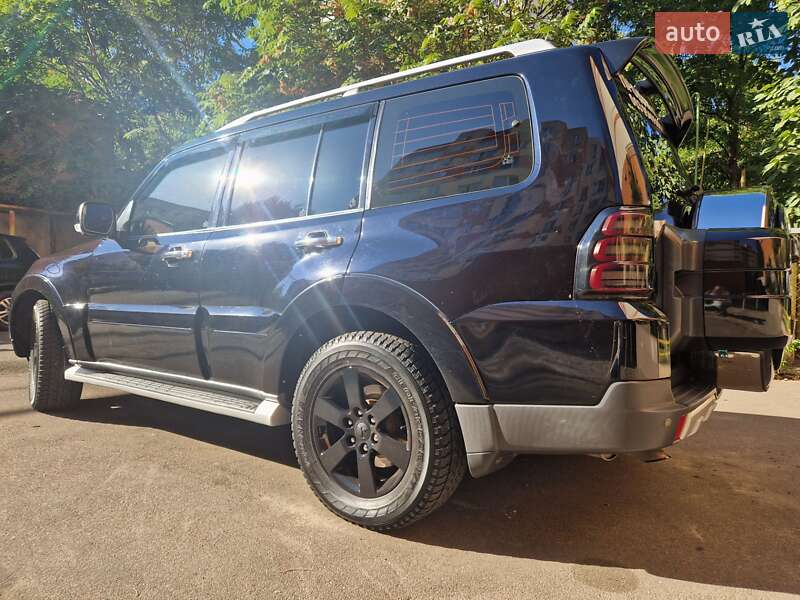 Внедорожник / Кроссовер Mitsubishi Pajero Wagon 2008 в Одессе
