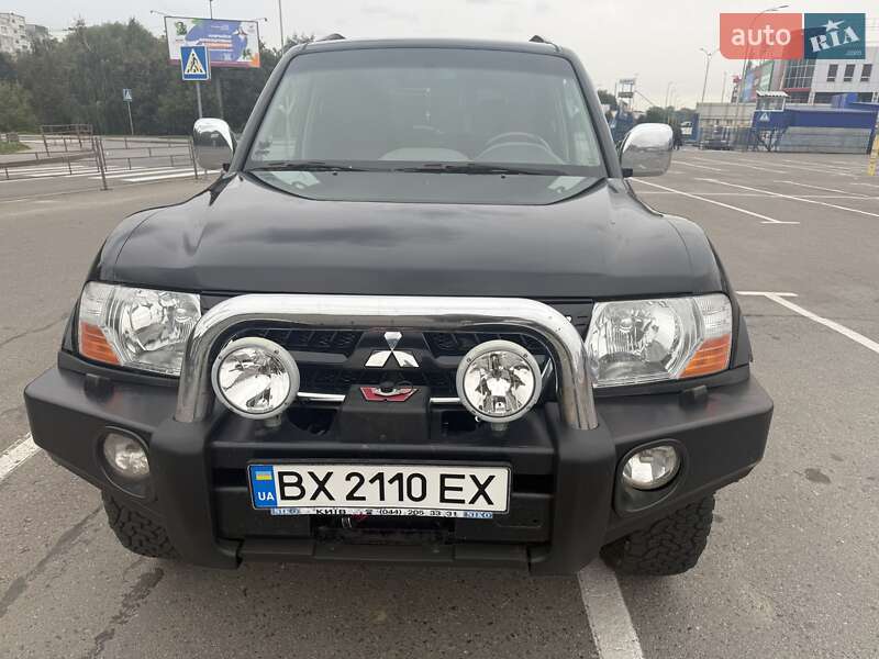 Внедорожник / Кроссовер Mitsubishi Pajero Wagon 2004 в Хмельницком фото 2 Внедорожник / Кроссовер Mitsubishi Pajero Wagon 2004 в Хмельницком