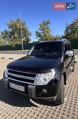 Mitsubishi Pajero Wagon 2008