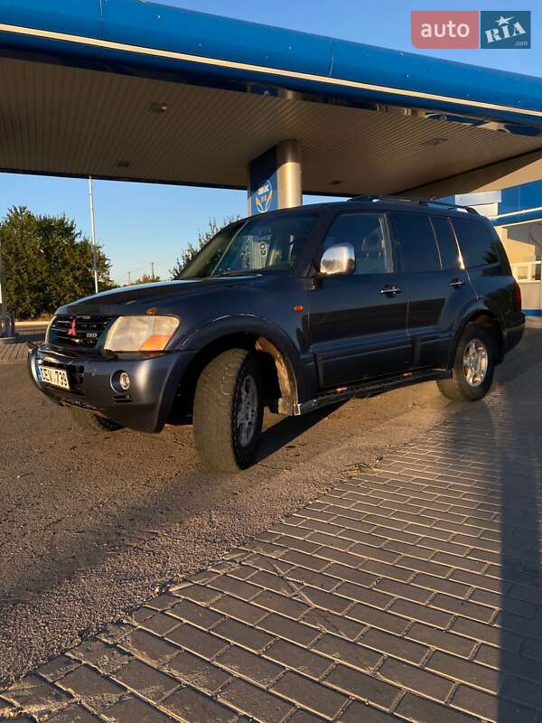 Внедорожник / Кроссовер Mitsubishi Pajero Wagon 2006 в Изюме