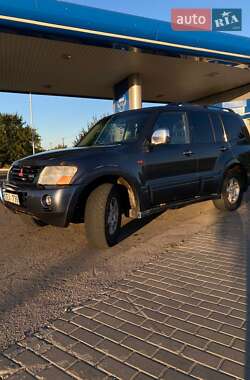 Внедорожник / Кроссовер Mitsubishi Pajero Wagon 2006 в 