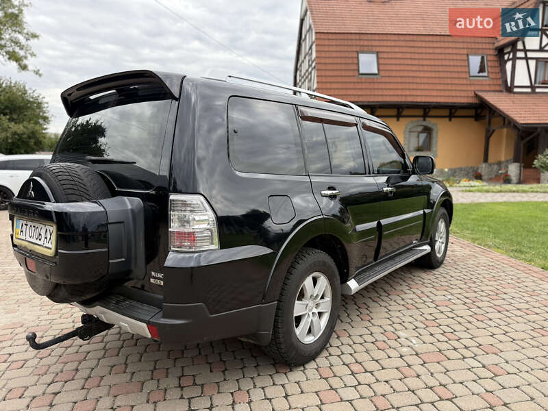 Внедорожник / Кроссовер Mitsubishi Pajero Wagon 2008 в Калуше