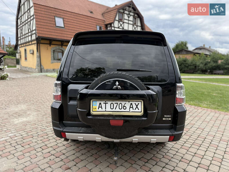 Внедорожник / Кроссовер Mitsubishi Pajero Wagon 2008 в Калуше
