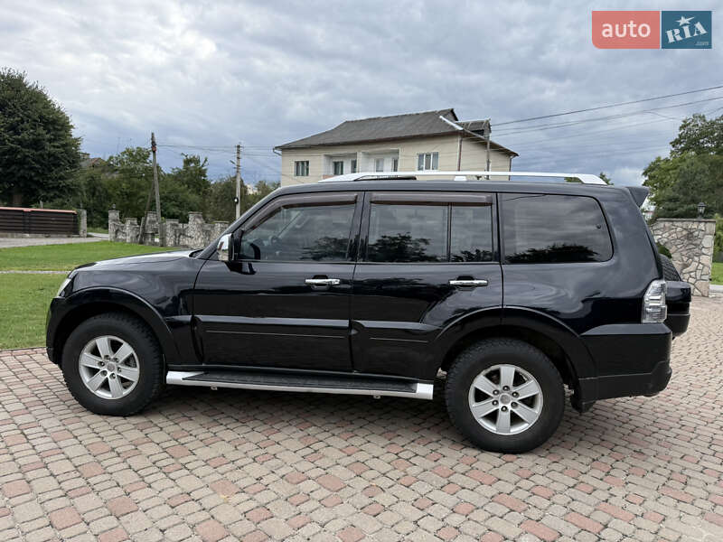 Внедорожник / Кроссовер Mitsubishi Pajero Wagon 2008 в Калуше