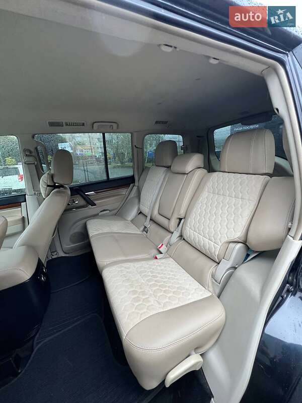 Внедорожник / Кроссовер Mitsubishi Pajero Wagon 2007 в Черновцах