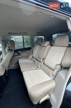 Внедорожник / Кроссовер Mitsubishi Pajero Wagon 2007 в 