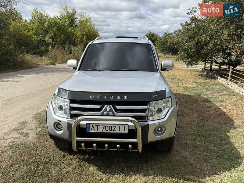 Внедорожник / Кроссовер Mitsubishi Pajero Wagon 2008 в Чугуеве