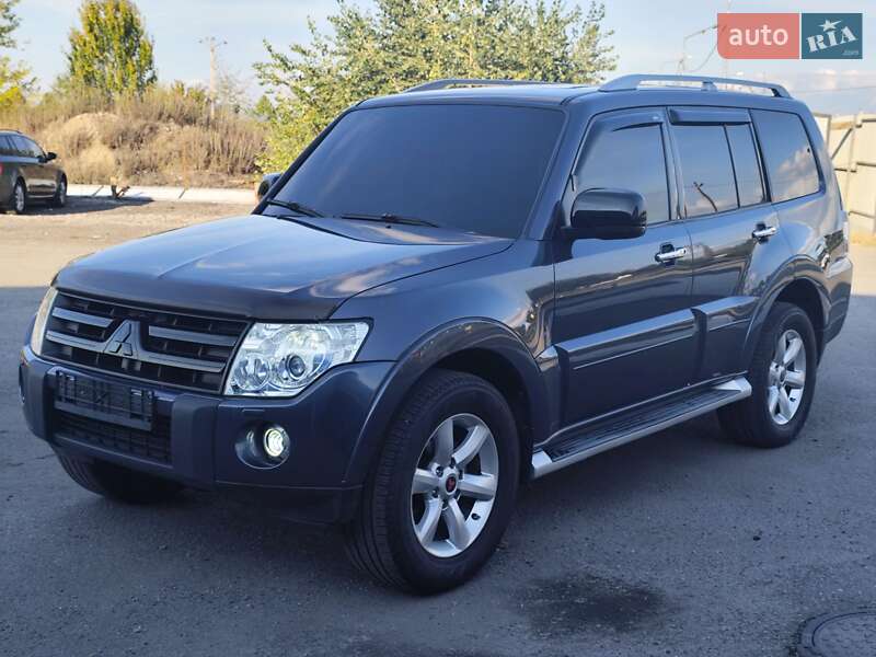 Внедорожник / Кроссовер Mitsubishi Pajero Wagon 2008 в Днепре