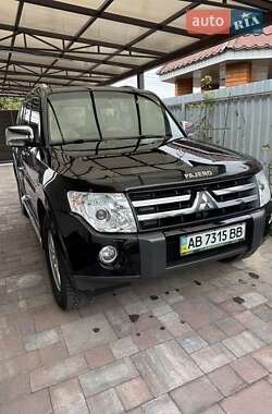 Внедорожник / Кроссовер Mitsubishi Pajero Wagon 2008 в Киеве