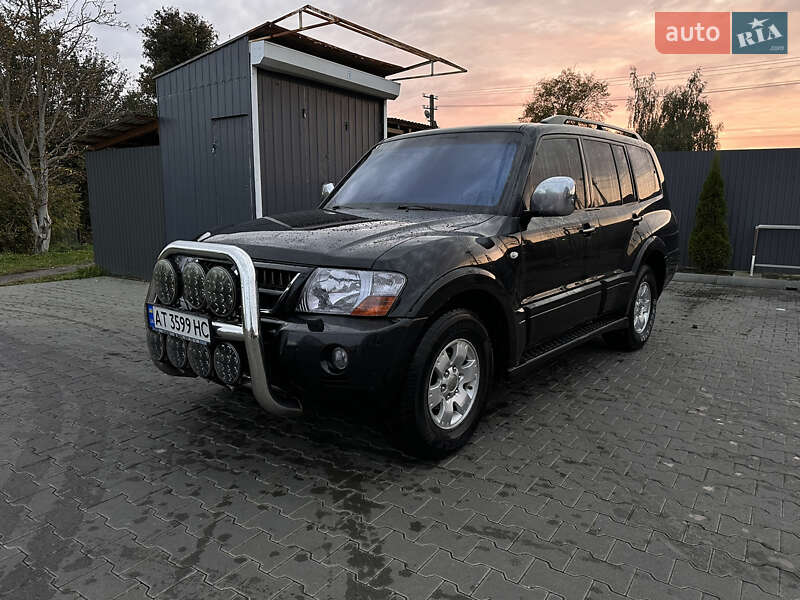 Mitsubishi Pajero Wagon 2004
