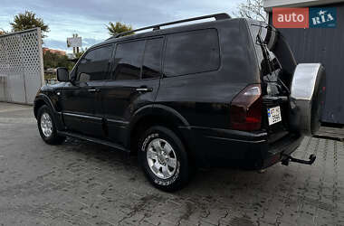 Внедорожник / Кроссовер Mitsubishi Pajero Wagon 2004 в 