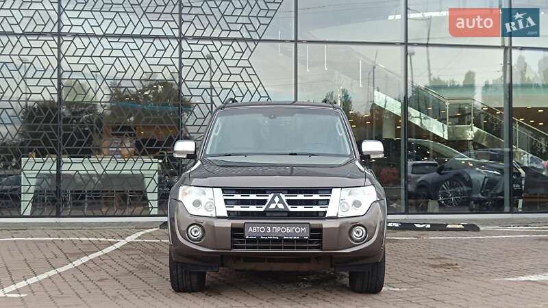 Внедорожник / Кроссовер Mitsubishi Pajero Wagon 2011 в Киеве фото 5 Внедорожник / Кроссовер Mitsubishi Pajero Wagon 2011 в Киеве