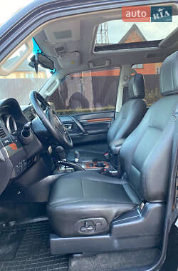 Внедорожник / Кроссовер Mitsubishi Pajero Wagon 2008 в 
