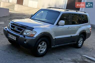 Позашляховик / Кросовер Mitsubishi Pajero Wagon 2003 в 