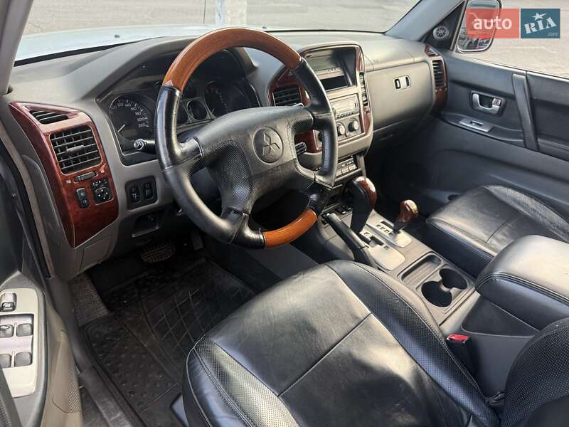 Позашляховик / Кросовер Mitsubishi Pajero Wagon 2003 в Кам'янському фото 50 Позашляховик / Кросовер Mitsubishi Pajero Wagon 2003 в Кам'янському