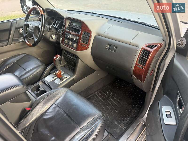 Позашляховик / Кросовер Mitsubishi Pajero Wagon 2003 в Кам'янському фото 60 Позашляховик / Кросовер Mitsubishi Pajero Wagon 2003 в Кам'янському