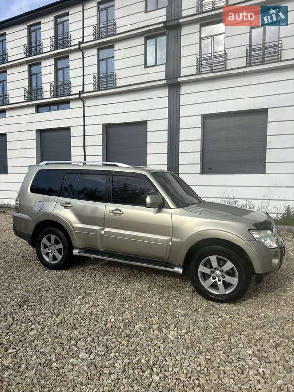 Позашляховик / Кросовер Mitsubishi Pajero Wagon 2008 в Тернополі