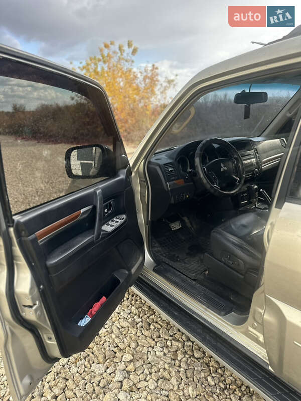 Позашляховик / Кросовер Mitsubishi Pajero Wagon 2008 в Тернополі