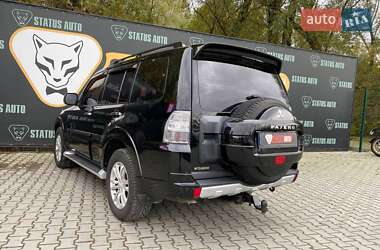 Внедорожник / Кроссовер Mitsubishi Pajero Wagon 2015 в 
